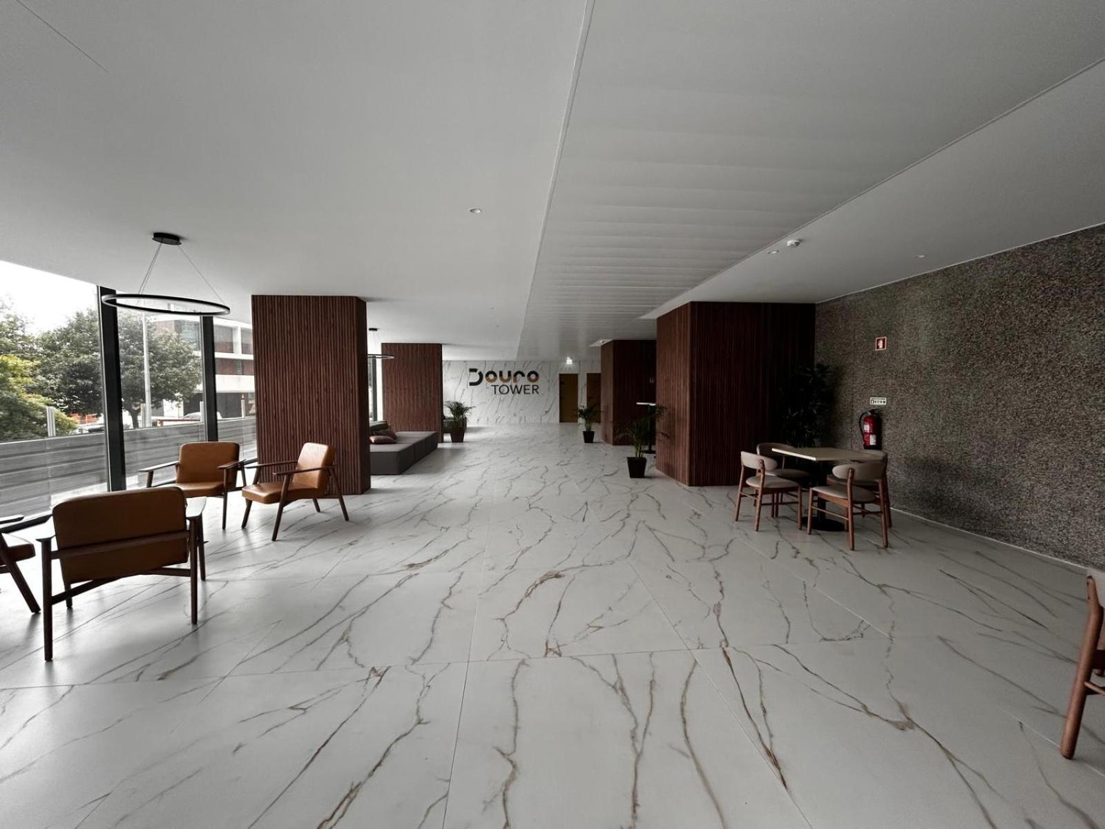 New Douro 406 With Parking Vila Nova de Gaia