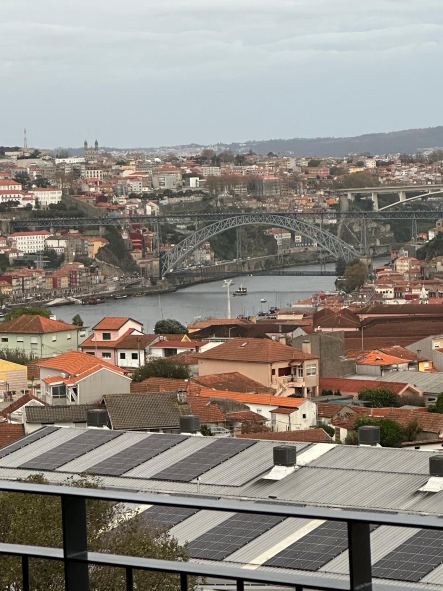 New Douro 406 With Parking *